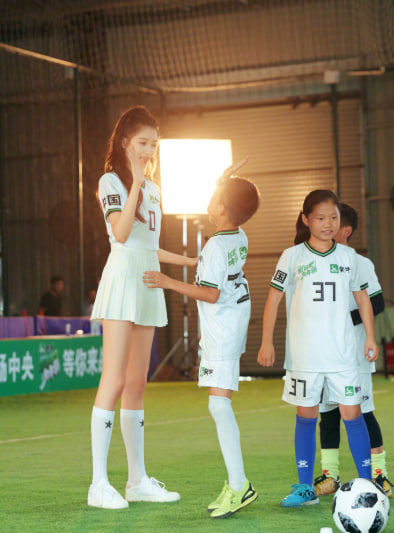 伊普斯维奇1-0狼队：胜利背后的商业价值分析